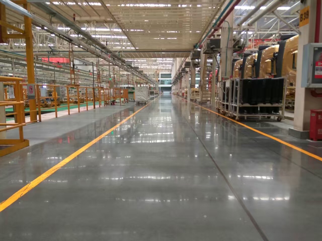 新混凝土地面有必要做密封固化劑嗎？